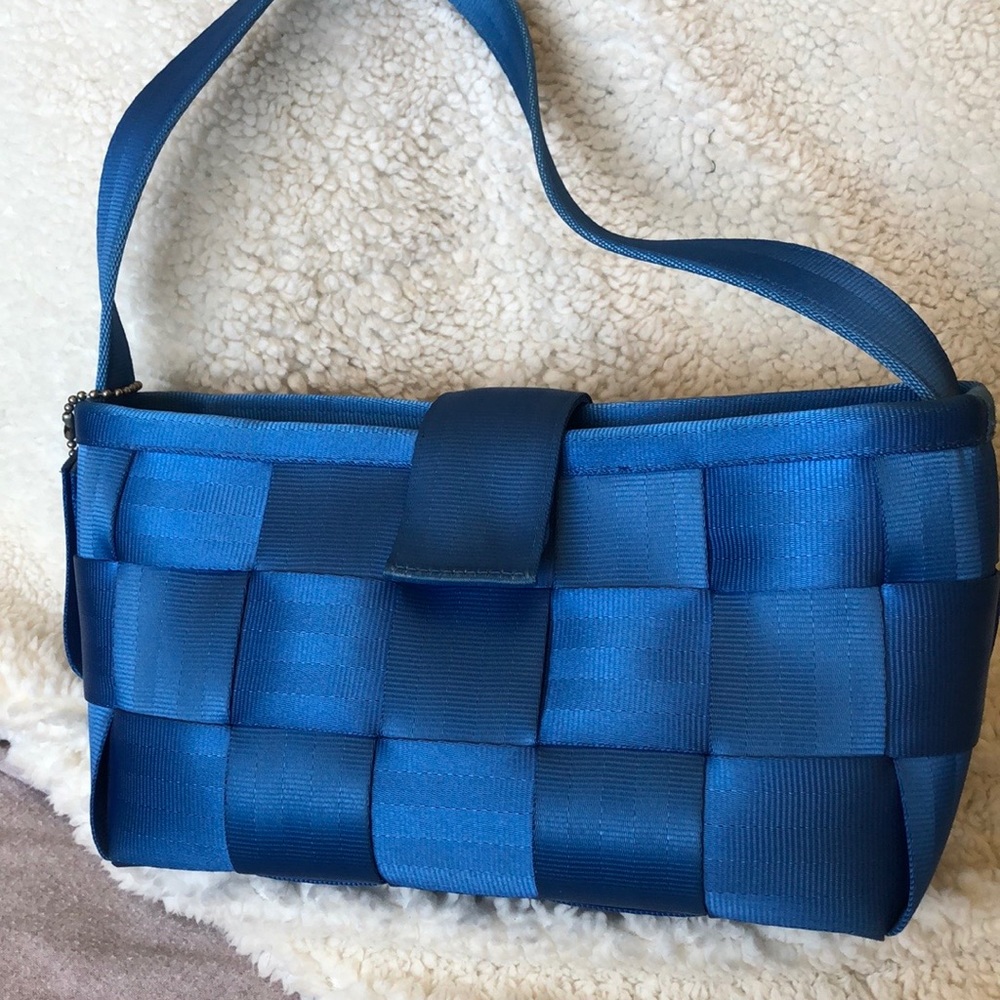 Harveys SeatbeltBag Beetle Blue Baguette